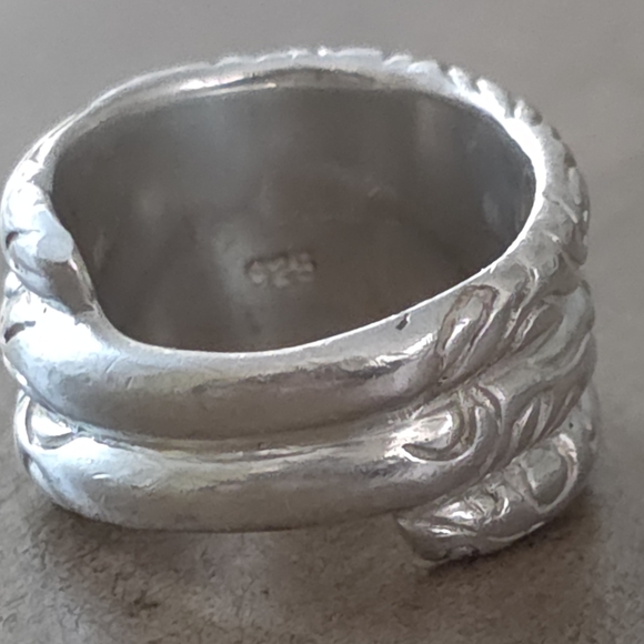 STERLING SILVER 925 LADIES RING SIZE 6 WEIGHS A HEAVY 15.01 Grams - Picture 5 of 7